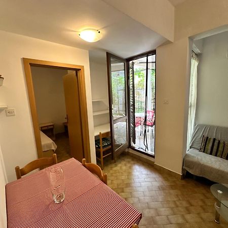 Kornelija 2 Apartment Podgora Ngoại thất bức ảnh