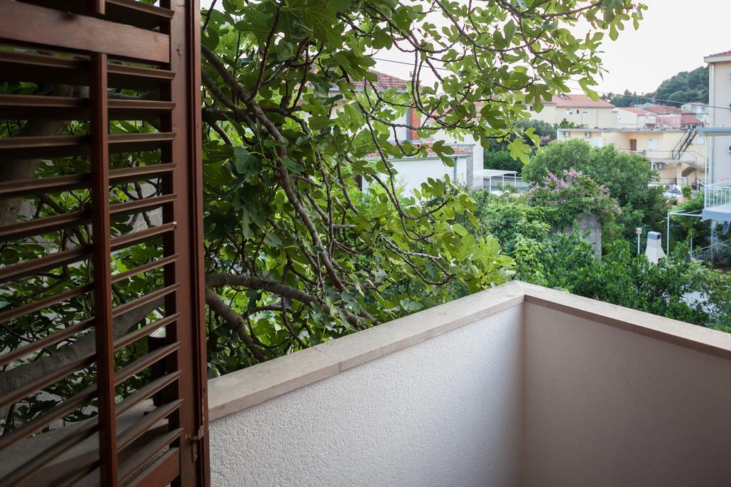 Kornelija 2 Apartment Podgora Phòng bức ảnh