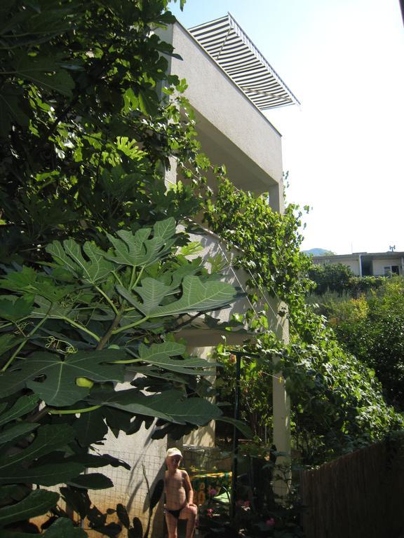 Kornelija 2 Apartment Podgora Phòng bức ảnh