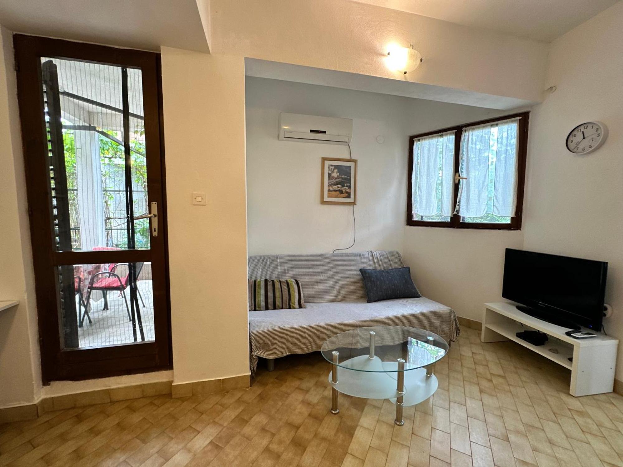 Kornelija 2 Apartment Podgora Ngoại thất bức ảnh